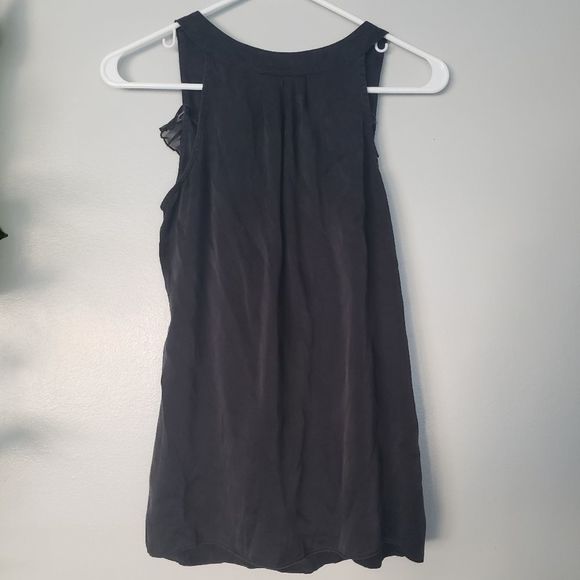WHITE House Black Market Silk Ruffle tank small - Picture 3 of 5